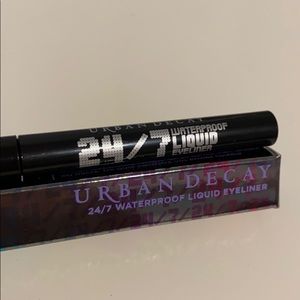 NIB Urban Decay liquid eyeliner in Perversion